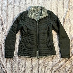 Great condition- North Face fully reversible Mossbud Jacket- Women’s XS